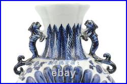 Beautiful Chinese Vintage Style Blue and White Porcelain Dragon Motif Moon Vase