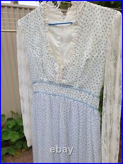 Vintage 60s 70s Gunne Sax Style Dress White Blue Bridal Cottagecore Wedding