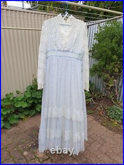 Vintage 60s 70s Gunne Sax Style Dress White Blue Bridal Cottagecore Wedding