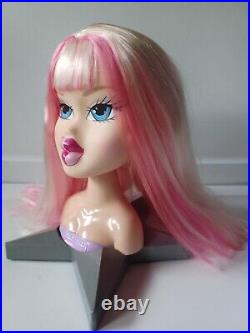Vintage Bratz Funky Fashion Makeover Cloe Concert Styling Head Pink Hair Rare