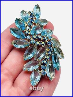 Vintage Juliana Style Aqua Blue Glass Rhinestones Spray Brooch Pin